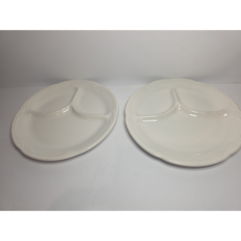 Lot Of 2 Pfaltzgraff Filigree White Child's Plate - Gerosco Inc. 7 1/2"